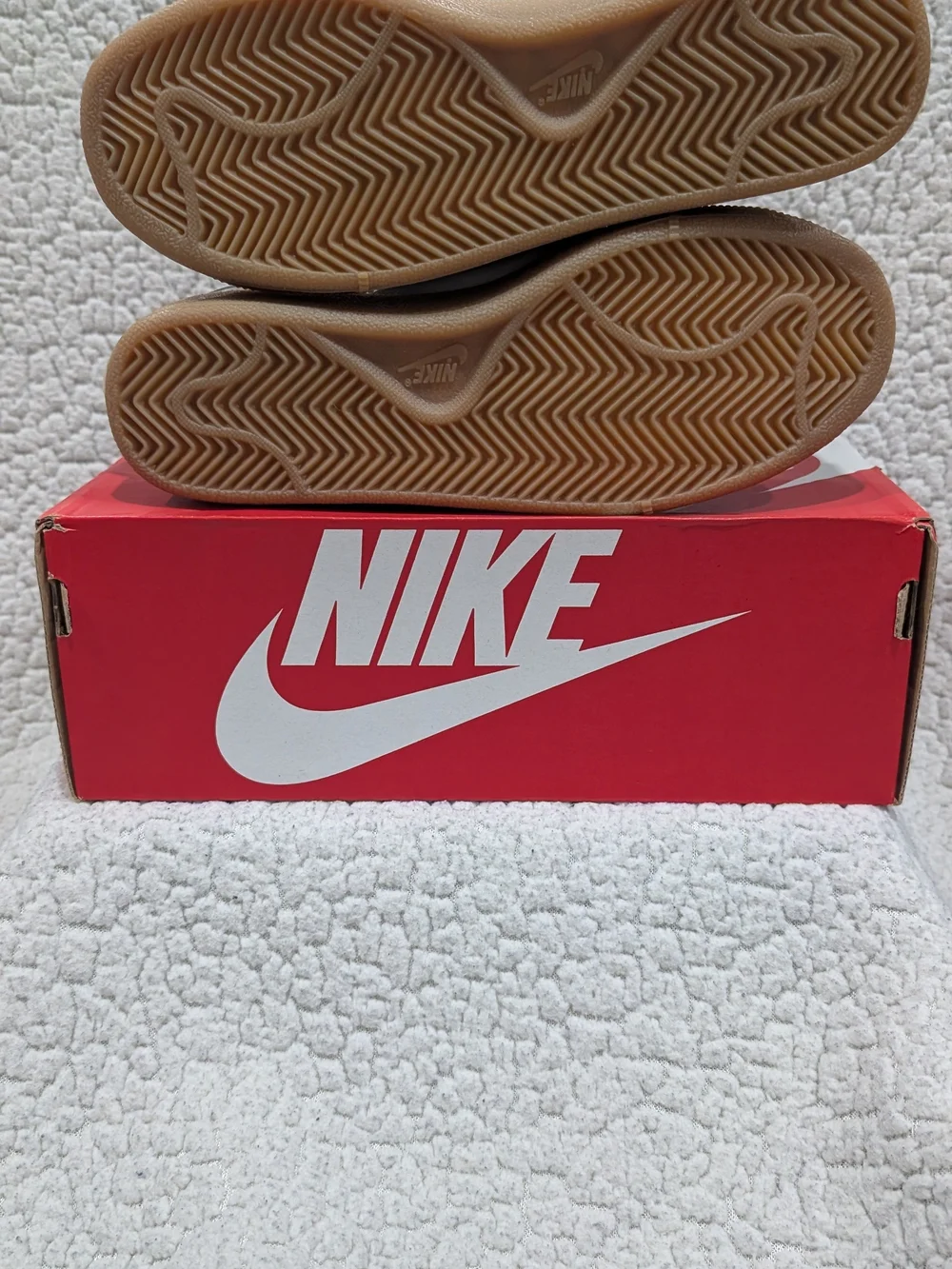 Nike Court Royale Suede